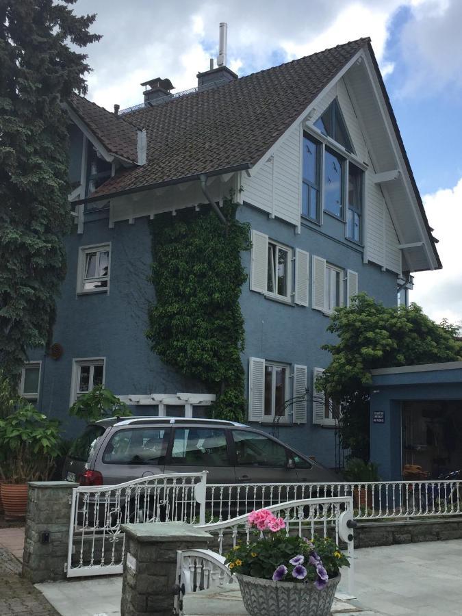 Blaues Haus Daire Niederdorfelden Dış mekan fotoğraf